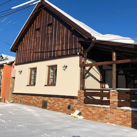 Penzion, Restaurace Jaro Vesin Brdy Rozmital pod Tremsinem Zewnętrze zdjęcie
