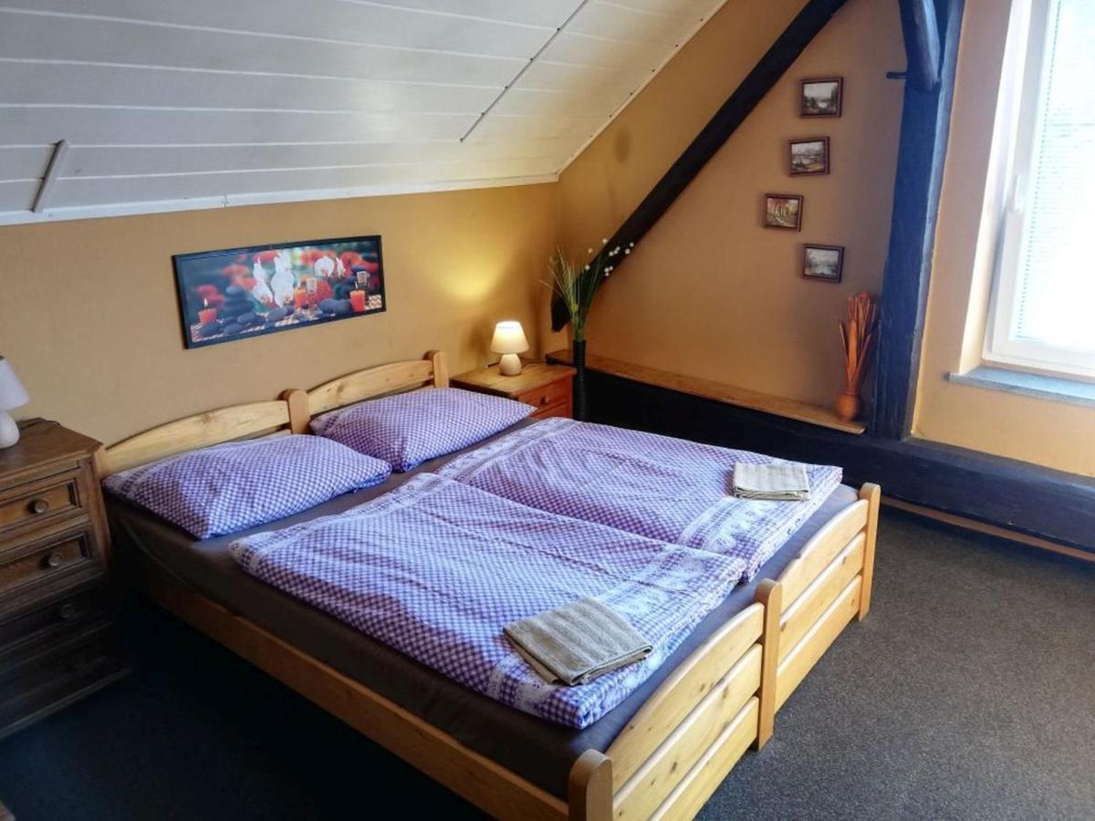 Penzion, Restaurace Jaro Vesin Brdy Rozmital pod Tremsinem Pokój zdjęcie
